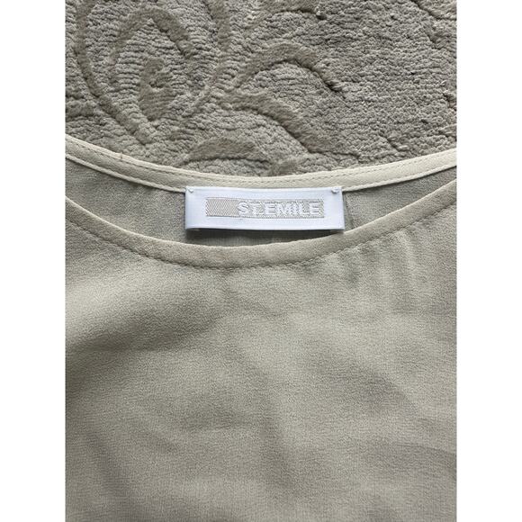 St. Emile Women’s 100% Silk Blouse Embroidered Front White Long Sleeve Size M - Picture 5 of 7